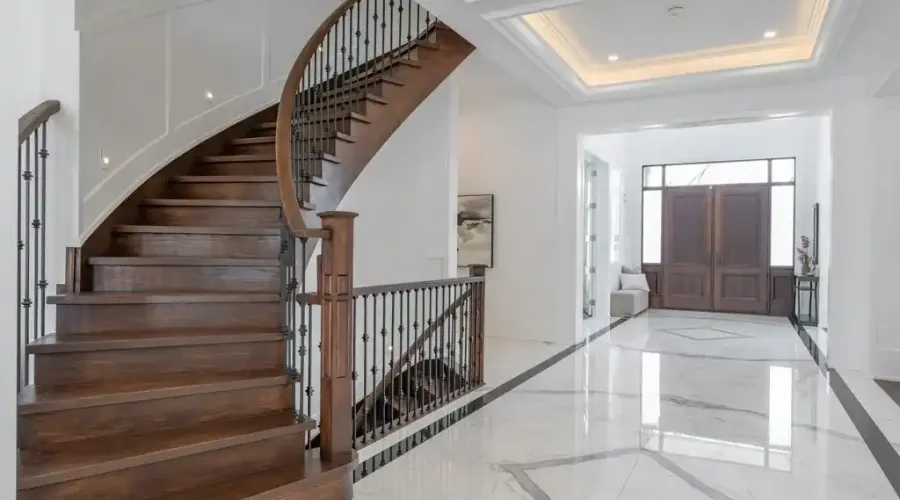 2554 Liruma Rd, Mississauga, Ontario, L5K 1Y6, Canada, 4 Bedrooms Bedrooms, ,7 BathroomsBathrooms,Residential,For Sale,Liruma Rd,1741200