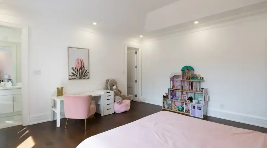 2554 Liruma Rd, Mississauga, Ontario, L5K 1Y6, Canada, 4 Bedrooms Bedrooms, ,7 BathroomsBathrooms,Residential,For Sale,Liruma Rd,1741200