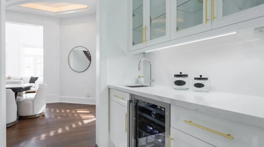 2554 Liruma Rd, Mississauga, Ontario, L5K 1Y6, Canada, 4 Bedrooms Bedrooms, ,7 BathroomsBathrooms,Residential,For Sale,Liruma Rd,1741200