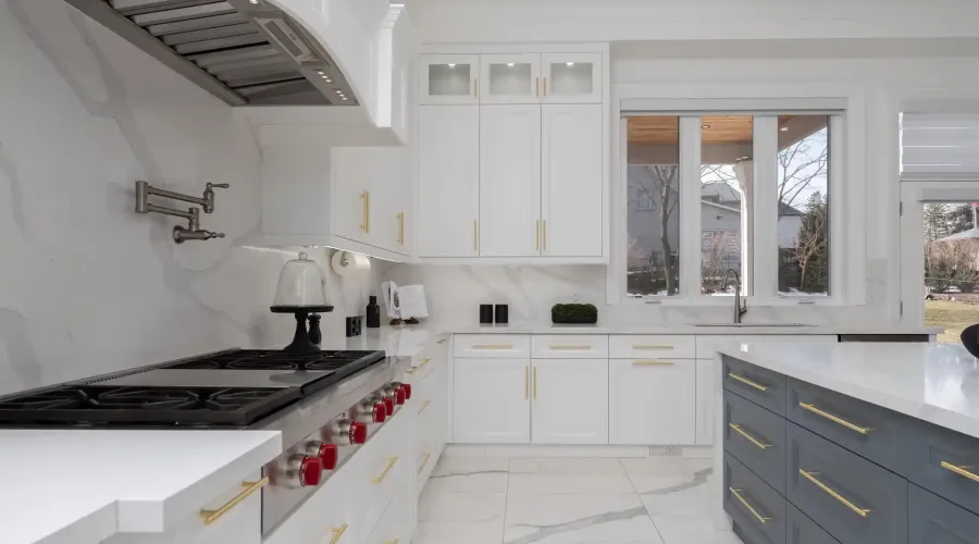 2554 Liruma Rd, Mississauga, Ontario, L5K 1Y6, Canada, 4 Bedrooms Bedrooms, ,7 BathroomsBathrooms,Residential,For Sale,Liruma Rd,1741200