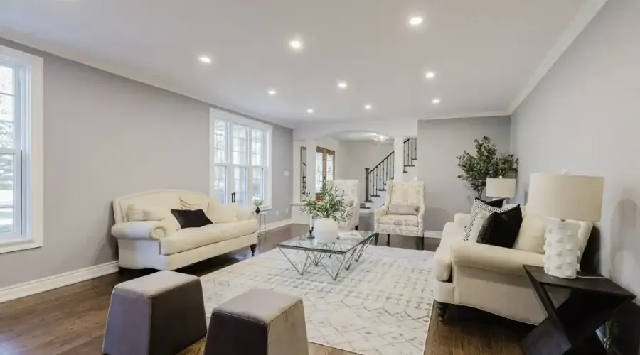 3325 Lakeshore Rd, Burlington, Ontario, L7N 1B1, Canada, 5 Bedrooms Bedrooms, ,4 BathroomsBathrooms,Residential,For Sale,Lakeshore Rd,1753403