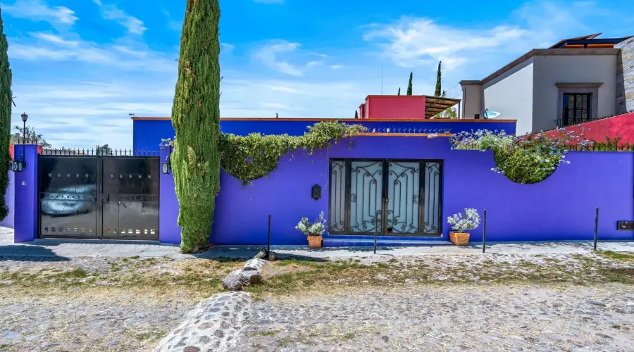 San Miguel de Allende, San Miguel de Allende, 37700, Mexico, 4 Bedrooms Bedrooms, ,4 BathroomsBathrooms,Residential,For Sale,San Miguel de Allende,1753992