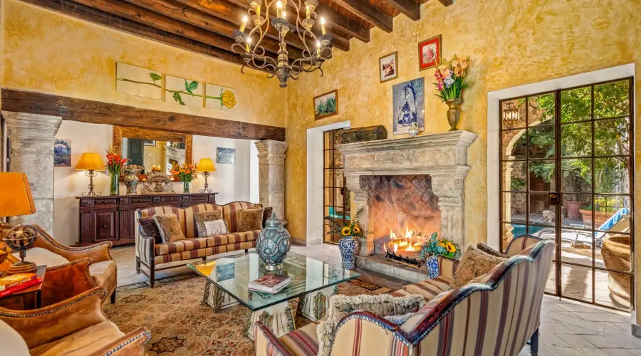 La Gran Casa del Parque, San Miguel de Allende, 37700, Mexico, 7 Bedrooms Bedrooms, ,7 BathroomsBathrooms,Residential,For Sale,La Gran Casa del Parque,1753993