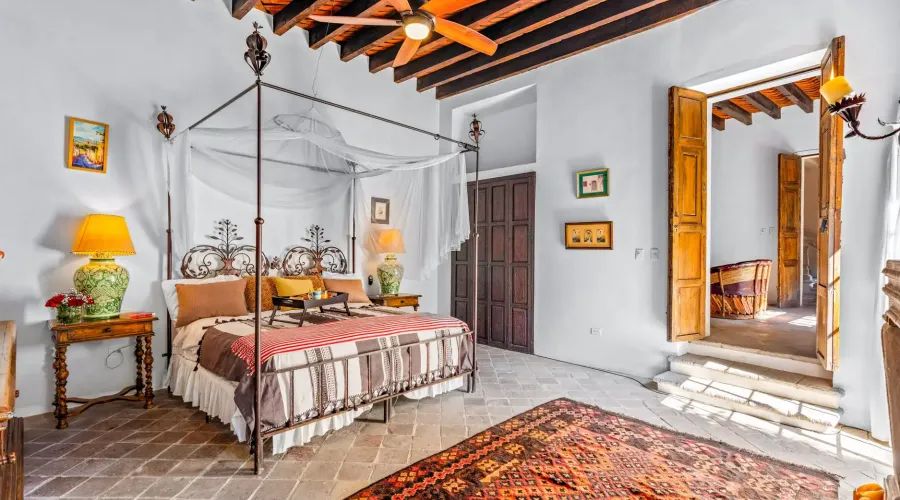 La Gran Casa del Parque, San Miguel de Allende, 37700, Mexico, 7 Bedrooms Bedrooms, ,7 BathroomsBathrooms,Residential,For Sale,La Gran Casa del Parque,1753993