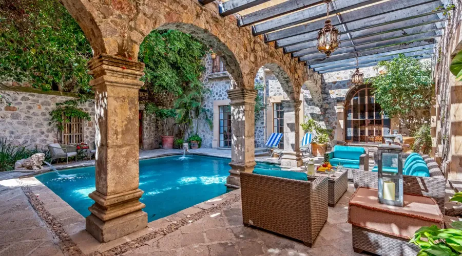 La Gran Casa del Parque, San Miguel de Allende, 37700, Mexico, 7 Bedrooms Bedrooms, ,7 BathroomsBathrooms,Residential,For Sale,La Gran Casa del Parque,1753993