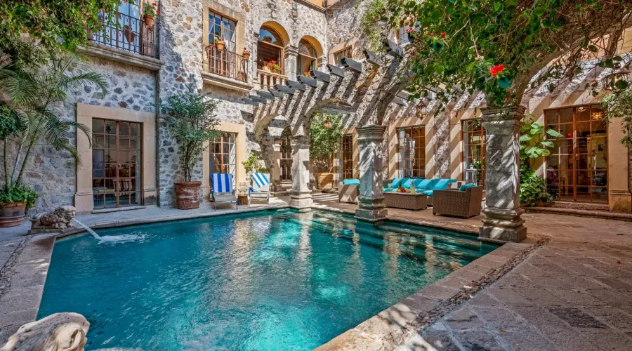 La Gran Casa del Parque, San Miguel de Allende, 37700, Mexico, 7 Bedrooms Bedrooms, ,7 BathroomsBathrooms,Residential,For Sale,La Gran Casa del Parque,1753993