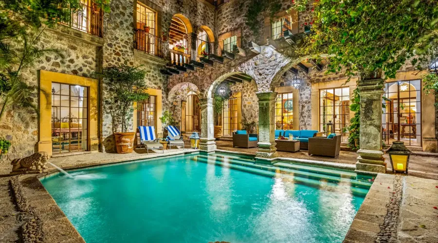 La Gran Casa del Parque, San Miguel de Allende, 37700, Mexico, 7 Bedrooms Bedrooms, ,7 BathroomsBathrooms,Residential,For Sale,La Gran Casa del Parque,1753993