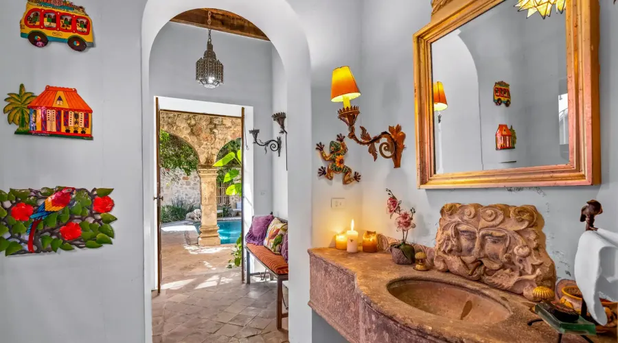 La Gran Casa del Parque, San Miguel de Allende, 37700, Mexico, 7 Bedrooms Bedrooms, ,7 BathroomsBathrooms,Residential,For Sale,La Gran Casa del Parque,1753993