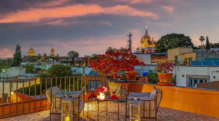 La Gran Casa del Parque, San Miguel de Allende, 37700, Mexico, 7 Bedrooms Bedrooms, ,7 BathroomsBathrooms,Residential,For Sale,La Gran Casa del Parque,1753993