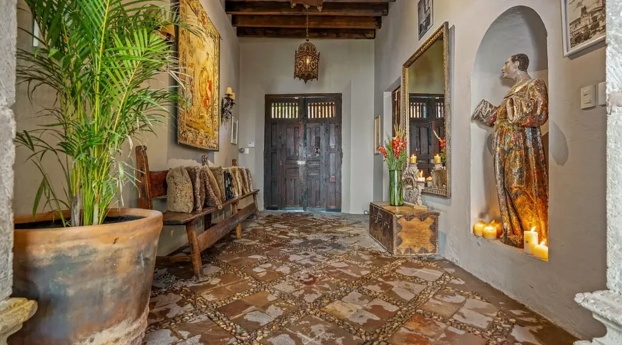 La Gran Casa del Parque, San Miguel de Allende, 37700, Mexico, 7 Bedrooms Bedrooms, ,7 BathroomsBathrooms,Residential,For Sale,La Gran Casa del Parque,1753993