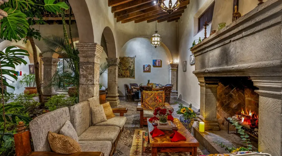 La Gran Casa del Parque, San Miguel de Allende, 37700, Mexico, 7 Bedrooms Bedrooms, ,7 BathroomsBathrooms,Residential,For Sale,La Gran Casa del Parque,1753993