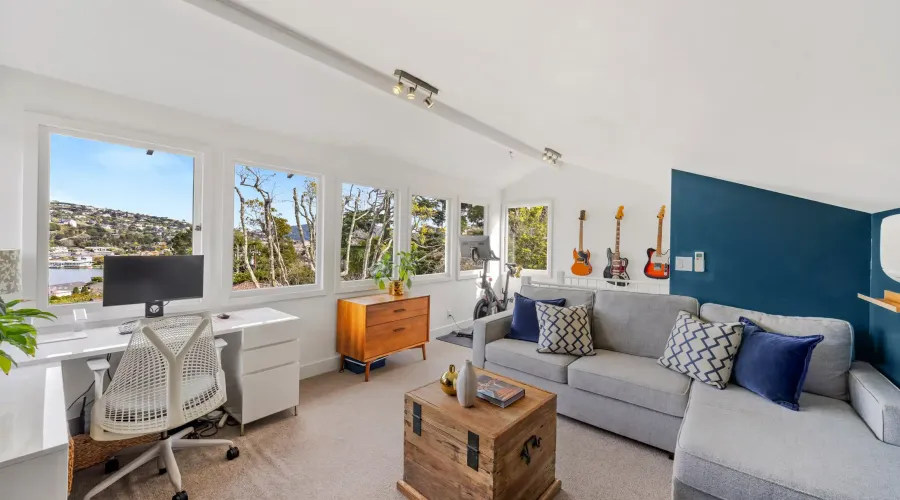 1 North Point Circle, Belvedere Tiburon, California, 94920, United States, 4 Bedrooms Bedrooms, ,3.5 BathroomsBathrooms,Residential,For Sale,1 North Point Circle,1755310