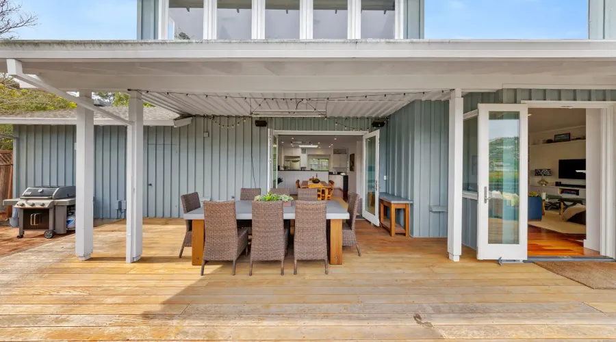 1 North Point Circle, Belvedere Tiburon, California, 94920, United States, 4 Bedrooms Bedrooms, ,3.5 BathroomsBathrooms,Residential,For Sale,1 North Point Circle,1755310