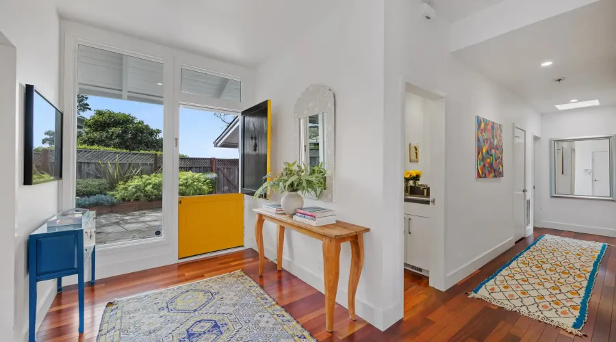 1 North Point Circle, Belvedere Tiburon, California, 94920, United States, 4 Bedrooms Bedrooms, ,3.5 BathroomsBathrooms,Residential,For Sale,1 North Point Circle,1755310