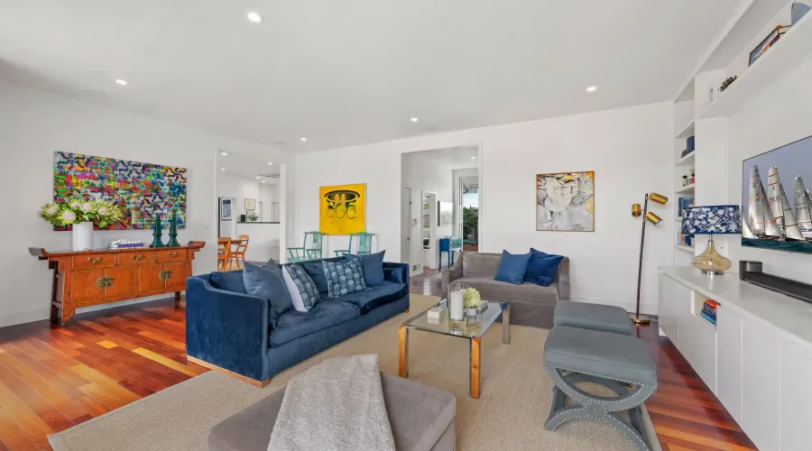 1 North Point Circle, Belvedere Tiburon, California, 94920, United States, 4 Bedrooms Bedrooms, ,3.5 BathroomsBathrooms,Residential,For Sale,1 North Point Circle,1755310