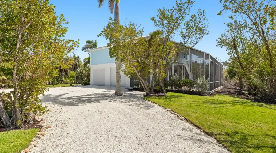 1234 Middle Gulf Drive, Sanibel, Florida, 33957, United States, 3 Bedrooms Bedrooms, 13 Rooms Rooms,3 BathroomsBathrooms,Residential,For Sale,Middle Gulf,1756461