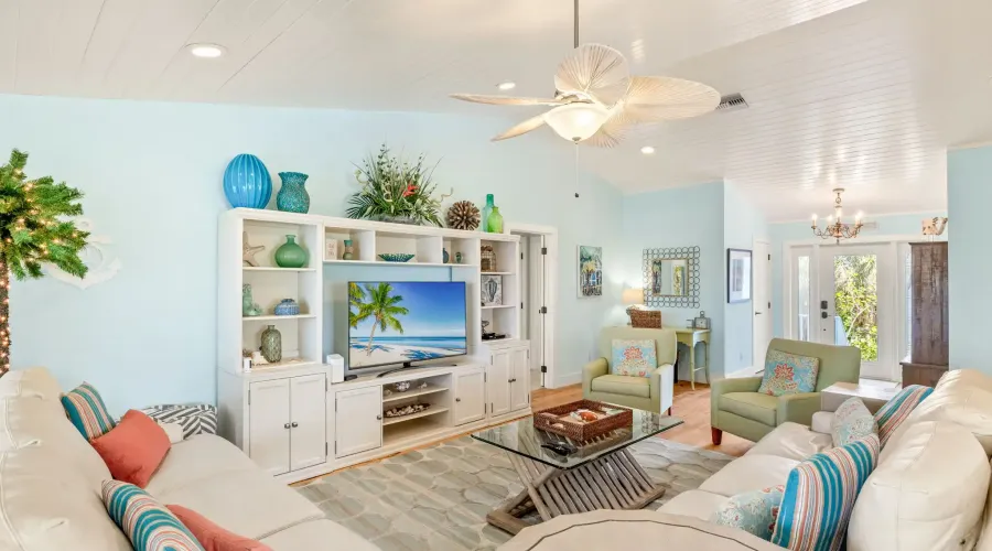 1234 Middle Gulf Drive, Sanibel, Florida, 33957, United States, 3 Bedrooms Bedrooms, 13 Rooms Rooms,3 BathroomsBathrooms,Residential,For Sale,Middle Gulf,1756461