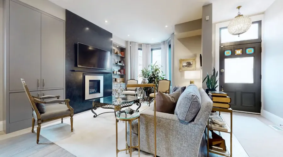 10 Webster Ave, Toronto, Ontario, Canada, 3 Bedrooms Bedrooms, ,3 BathroomsBathrooms,Residential,For Sale,Webster,1757647