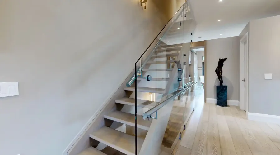 10 Webster Ave, Toronto, Ontario, Canada, 3 Bedrooms Bedrooms, ,3 BathroomsBathrooms,Residential,For Sale,Webster,1757647