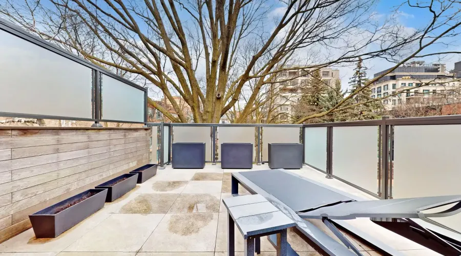 10 Webster Ave, Toronto, Ontario, Canada, 3 Bedrooms Bedrooms, ,3 BathroomsBathrooms,Residential,For Sale,Webster,1757647