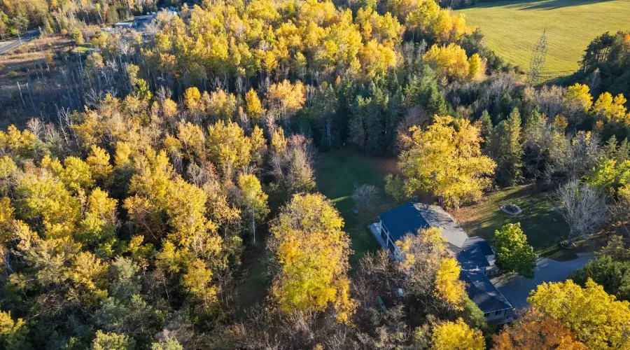 2993 Innisfil Beach Rd, Innisfil, Ontario, L9S 4C3, Canada, 4 Bedrooms Bedrooms, ,4 BathroomsBathrooms,Residential,For Sale,Innisfil Beach Rd,1761260