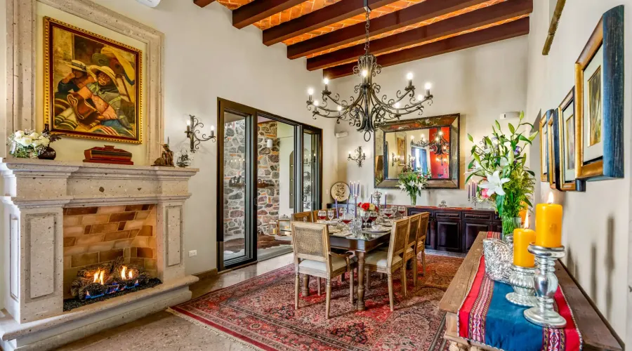 San Miguel de Allende, Mexico, 4 Bedrooms Bedrooms, ,4 BathroomsBathrooms,Residential,Pending,1768973