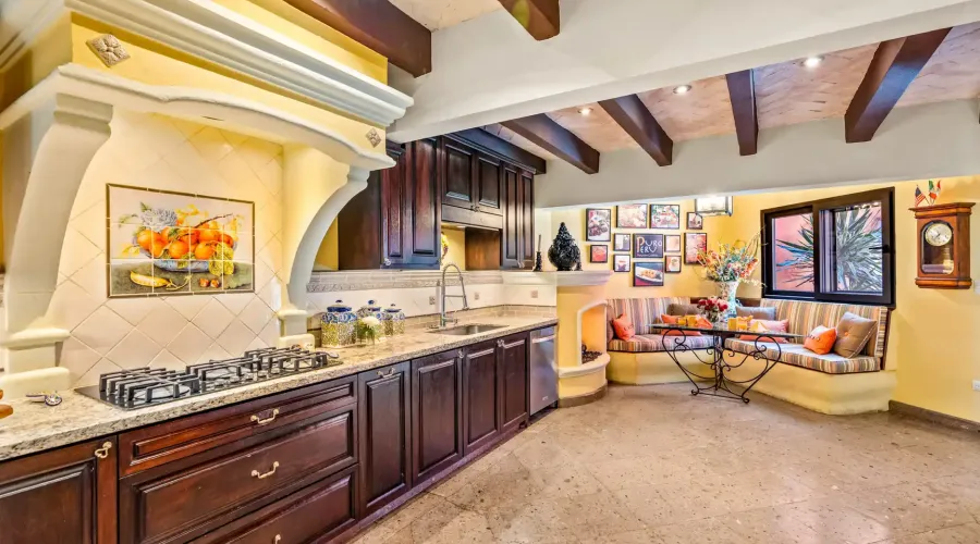 San Miguel de Allende, Mexico, 4 Bedrooms Bedrooms, ,4 BathroomsBathrooms,Residential,Pending,1768973