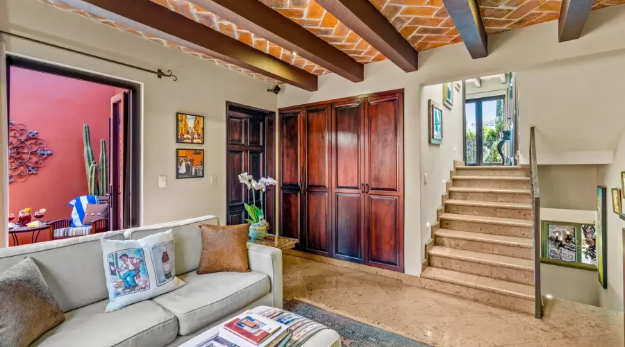 San Miguel de Allende, Mexico, 4 Bedrooms Bedrooms, ,4 BathroomsBathrooms,Residential,Pending,1768973