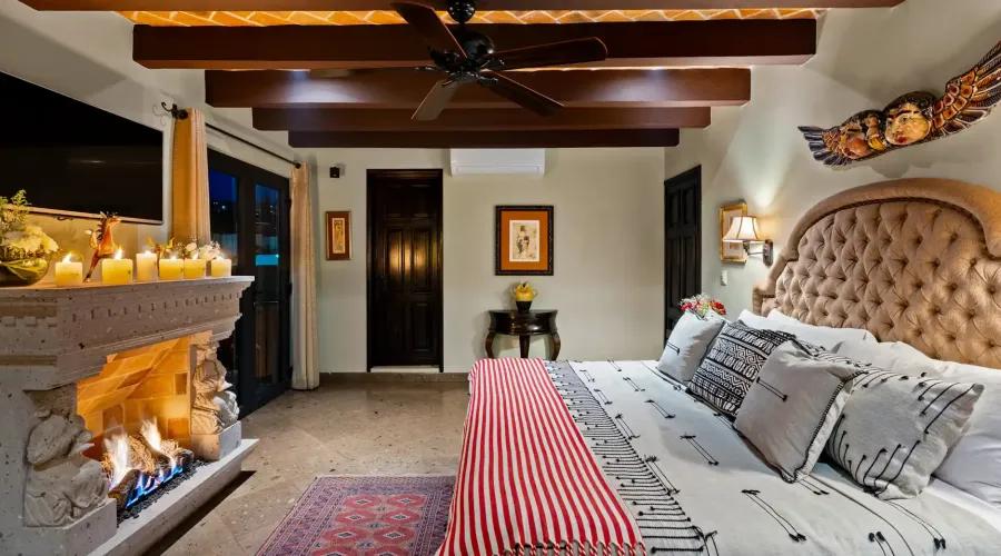 San Miguel de Allende, Mexico, 4 Bedrooms Bedrooms, ,4 BathroomsBathrooms,Residential,Pending,1768973