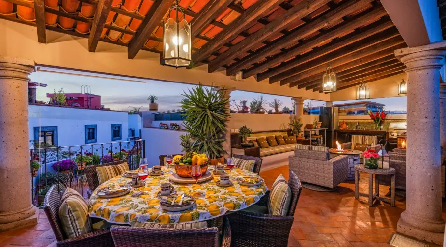 San Miguel de Allende, Mexico, 4 Bedrooms Bedrooms, ,4 BathroomsBathrooms,Residential,Pending,1768973