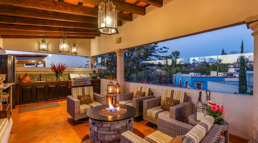 San Miguel de Allende, Mexico, 4 Bedrooms Bedrooms, ,4 BathroomsBathrooms,Residential,Pending,1768973