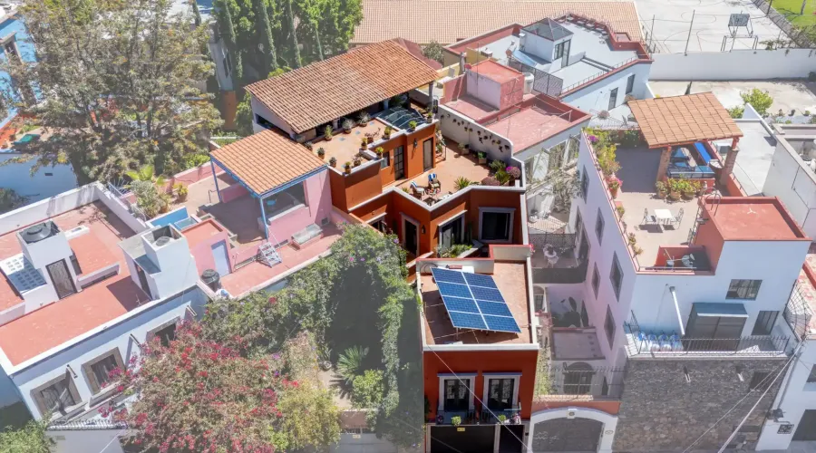 San Miguel de Allende, Mexico, 4 Bedrooms Bedrooms, ,4 BathroomsBathrooms,Residential,Pending,1768973