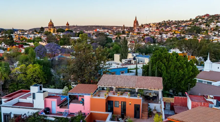San Miguel de Allende, Mexico, 4 Bedrooms Bedrooms, ,4 BathroomsBathrooms,Residential,Pending,1768973