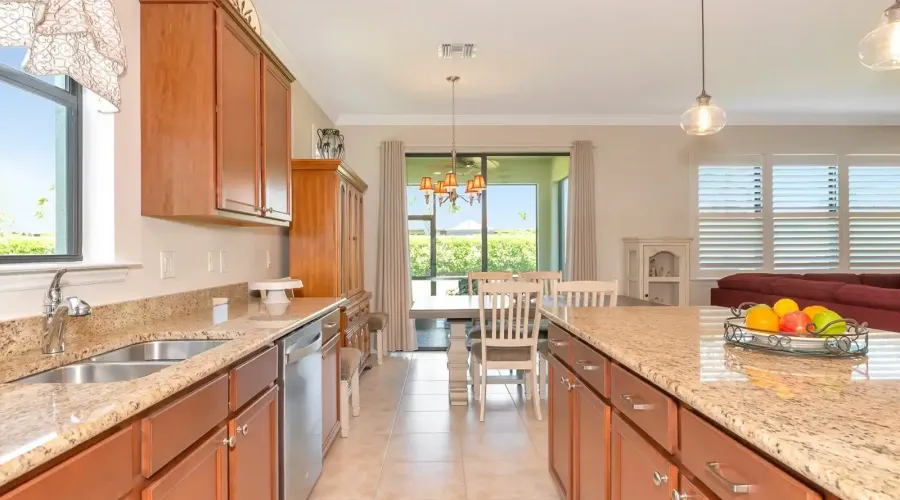 5952 Snowy Egret Drive, Sarasota, Florida, 34238, United States, 2 Bedrooms Bedrooms, 5 Rooms Rooms,2 BathroomsBathrooms,Residential,For Sale,Snowy Egret Drive ,1768974