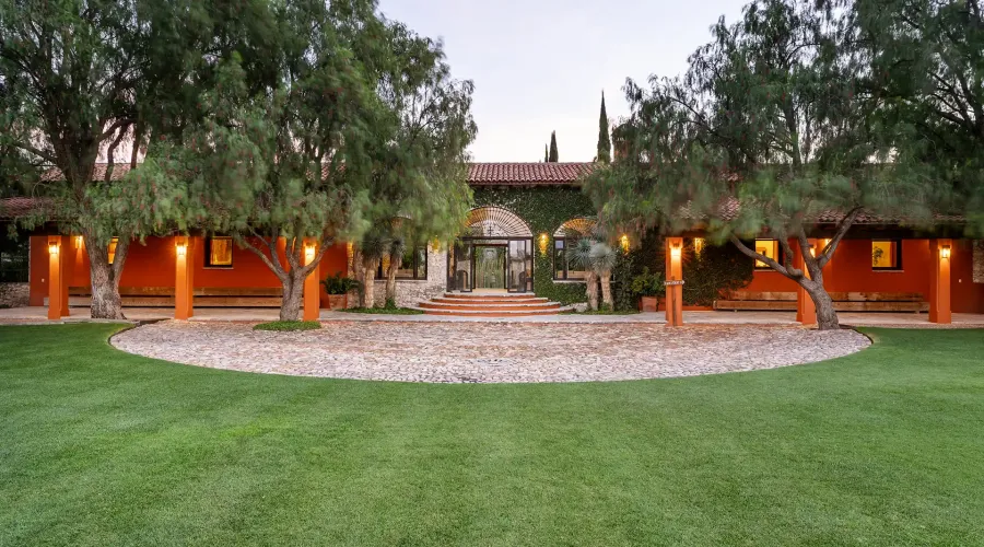 San Miguel de Allende, Mexico, 8 Bedrooms Bedrooms, ,13 BathroomsBathrooms,Residential,For Sale,1768976