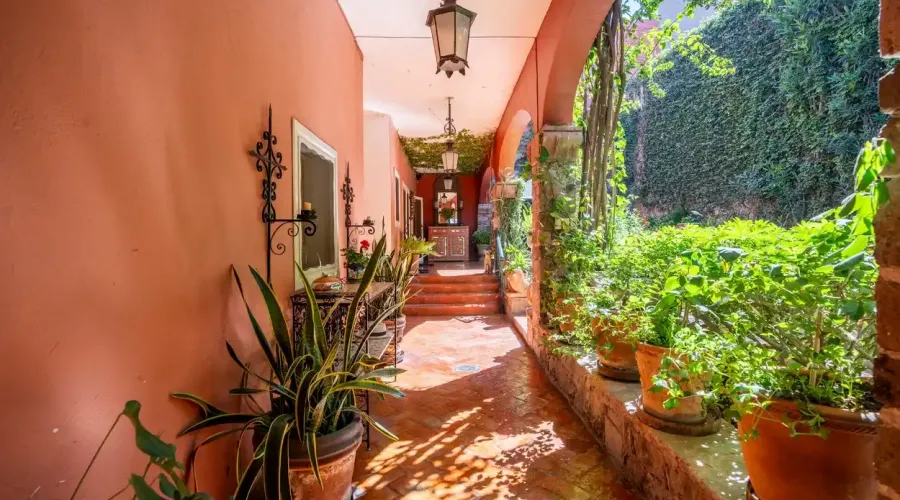 San Miguel de Allende, Mexico, 3 Bedrooms Bedrooms, ,3 BathroomsBathrooms,Residential,For Sale,1768978