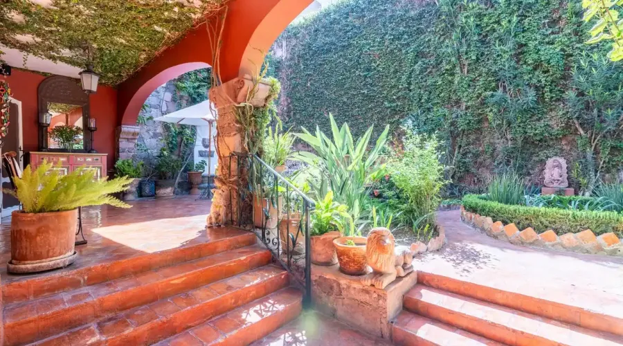 San Miguel de Allende, Mexico, 3 Bedrooms Bedrooms, ,3 BathroomsBathrooms,Residential,For Sale,1768978