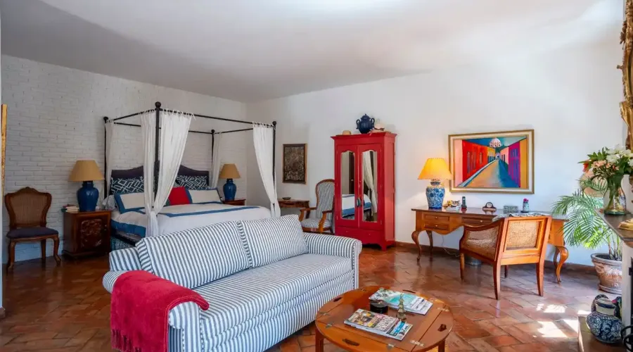San Miguel de Allende, Mexico, 3 Bedrooms Bedrooms, ,3 BathroomsBathrooms,Residential,For Sale,1768978