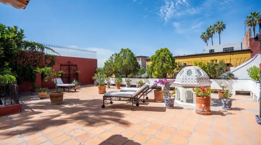 San Miguel de Allende, Mexico, 3 Bedrooms Bedrooms, ,3 BathroomsBathrooms,Residential,For Sale,1768978