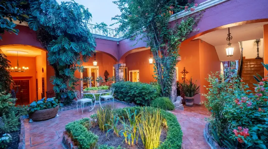 San Miguel de Allende, Mexico, 3 Bedrooms Bedrooms, ,3 BathroomsBathrooms,Residential,For Sale,1768978