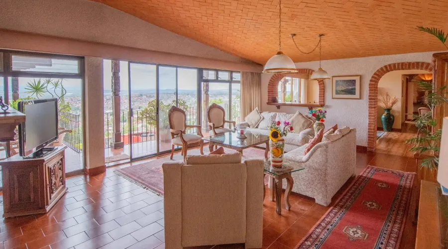 San Miguel de Allende, Mexico, 9 Bedrooms Bedrooms, ,8 BathroomsBathrooms,Residential,For Sale,1768979