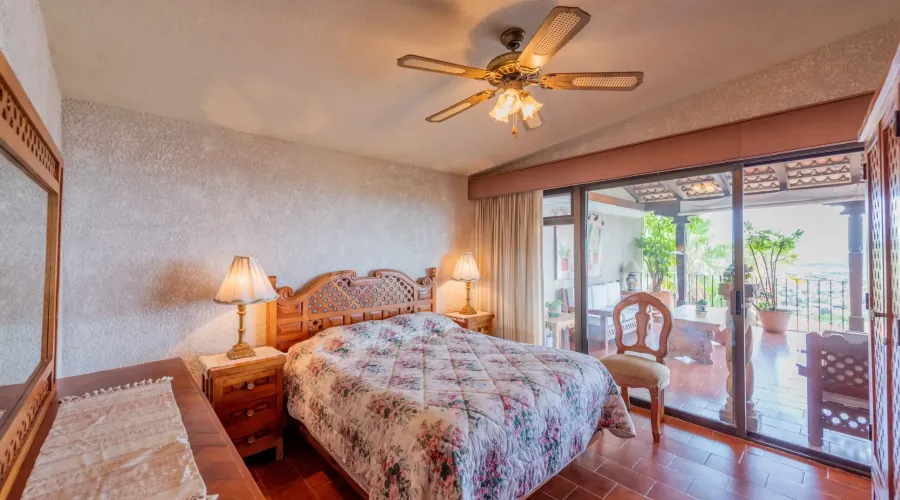 San Miguel de Allende, Mexico, 9 Bedrooms Bedrooms, ,8 BathroomsBathrooms,Residential,For Sale,1768979