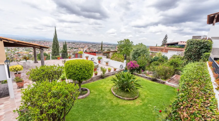 San Miguel de Allende, Mexico, 9 Bedrooms Bedrooms, ,8 BathroomsBathrooms,Residential,For Sale,1768979