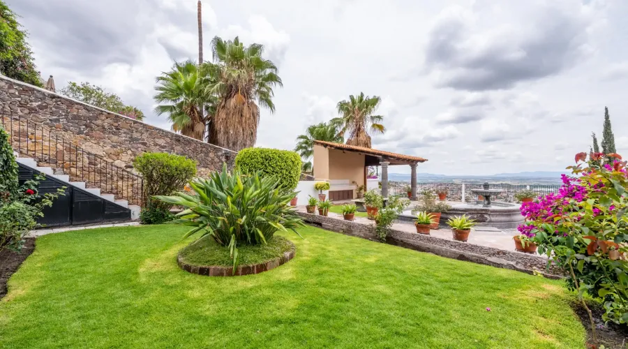 San Miguel de Allende, Mexico, 9 Bedrooms Bedrooms, ,8 BathroomsBathrooms,Residential,For Sale,1768979