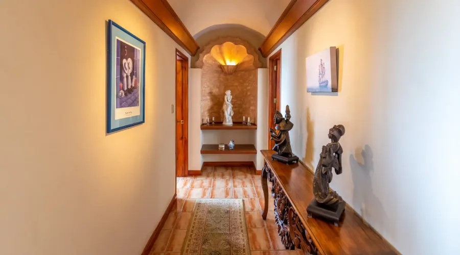 San Miguel de Allende, Mexico, 9 Bedrooms Bedrooms, ,8 BathroomsBathrooms,Residential,For Sale,1768979