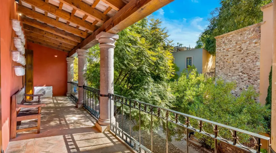 San Miguel de Allende, Mexico, 2 Bedrooms Bedrooms, ,2 BathroomsBathrooms,Residential,For Sale,1768980