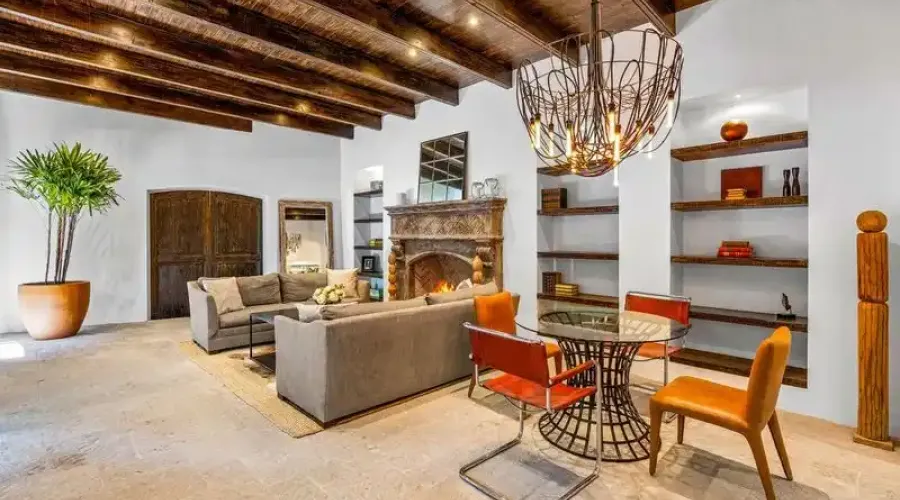 San Miguel de Allende, Mexico, 2 Bedrooms Bedrooms, ,2 BathroomsBathrooms,Residential,For Sale,1768980
