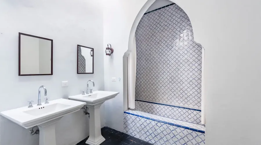 San Miguel de Allende, Mexico, 4 Bedrooms Bedrooms, ,4 BathroomsBathrooms,Residential,For Sale,1768981