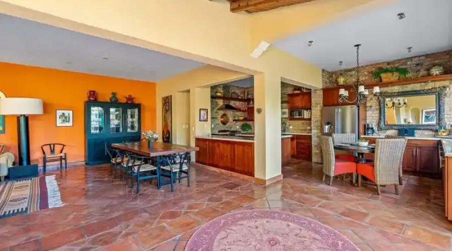 San Miguel de Allende, Mexico, 3 Bedrooms Bedrooms, ,3 BathroomsBathrooms,Residential,For Sale,1770195