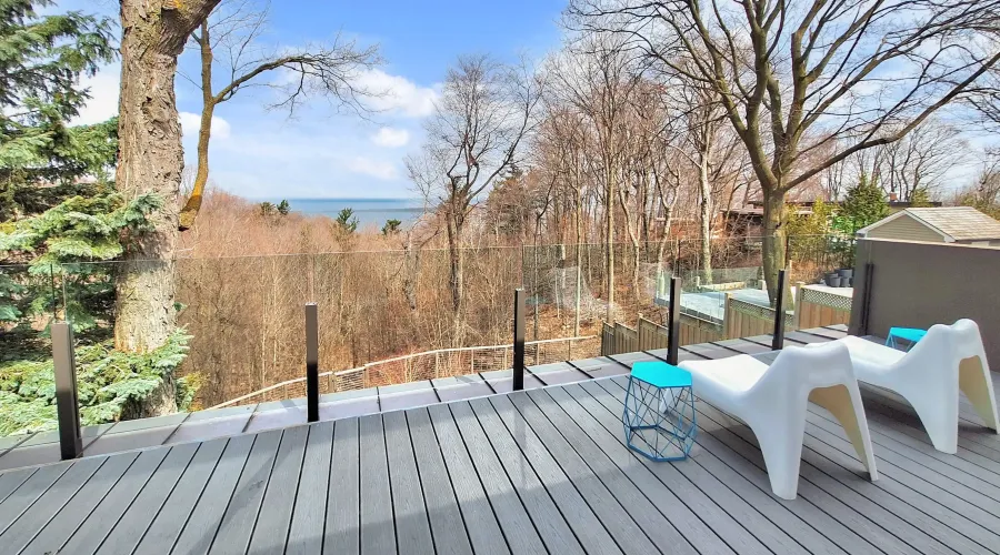 9 Fenwood Hts, Toronto, Ontario, Canada, 3 Bedrooms Bedrooms, ,3 BathroomsBathrooms,Residential,For Sale,Fenwood,1780470